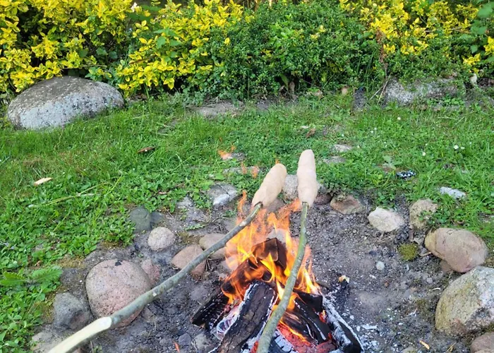 Rosa Mit Sauna 別荘